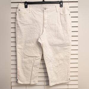 CJ Banks White Capri's